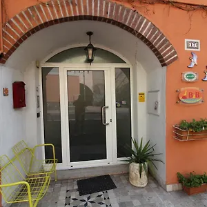  Bed & Breakfast Due Passi Dal Mare Italia
